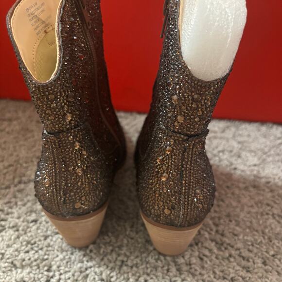 Betsey Johnson Diva Booties 8.5 - Picture 3 of 8